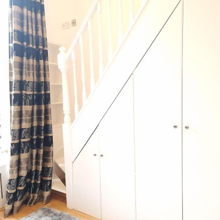 Ferienwohnung F8-Mezzanine 1St Floor Flat Fits 3 Near Paddington London Exterior foto
